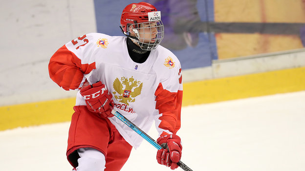 Хоккеист Родион Амиров на юниорском чемпионате мира-2019.