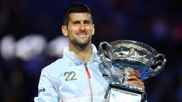 Джокович взял юбилейный Australian Open. Серб — снова первая ракетка мира