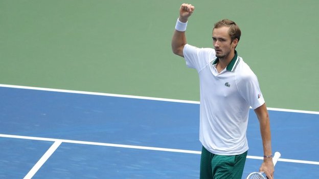 Медведев — соперники — 9:0. Даниил без потерь дошел до четвертого круга US Open