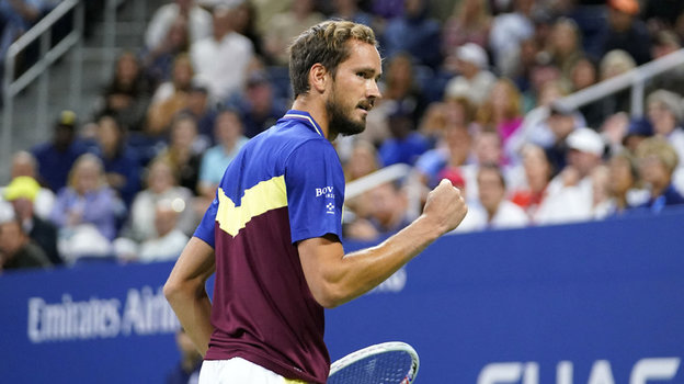 Медведев выдал трехчасовой перформанс на US Open. Потрепал нервы и себе, и зрителям