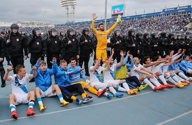 «Зенит» празднует чемпионство в 2015 году