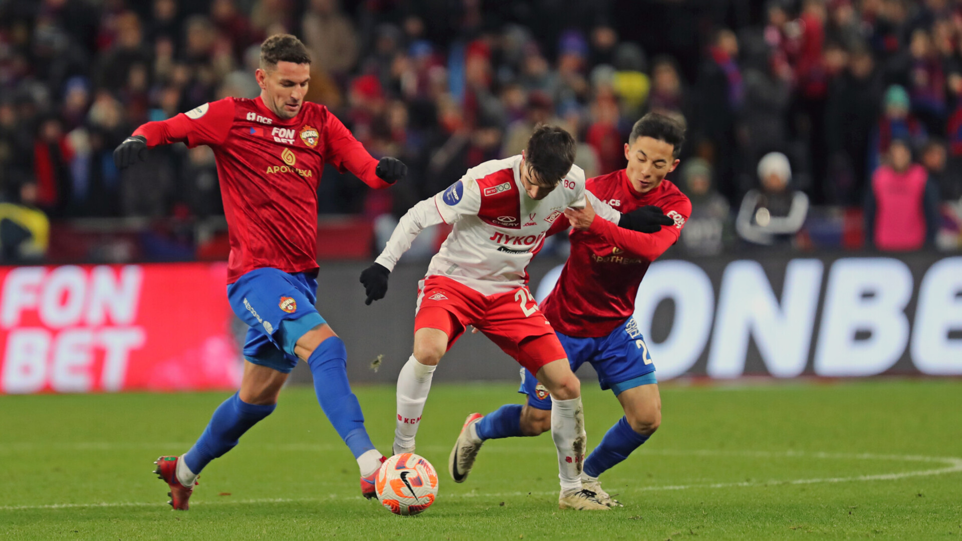 ЦСКА — Спартак — 0:1. Виллиан Роша получил красную карточку в матче МИР РПЛ. Видео